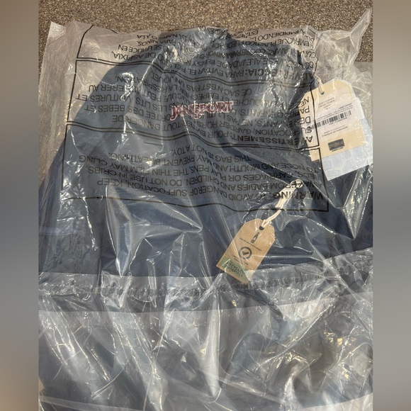 JanSport Cross Town Backpack 17" x 12.5" x 6" - Simple Bag - Picture 8 of 12